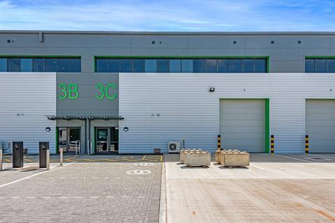 Warehouse to rent, 3A-3G Bankhead Av Edinburgh EH11 4AA
