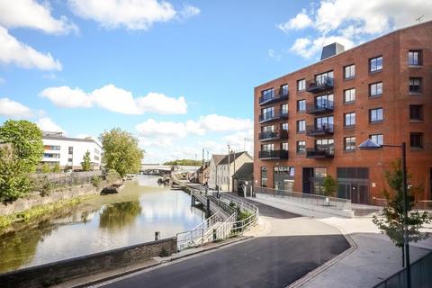 Retail property (high street) for sale, London E3