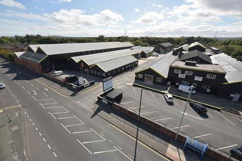 Warehouse to rent, Penketh Business Park Rd Warrington WA5 2TJ