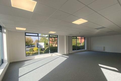Industrial unit to rent, Gloucester Rd Staverton GL51 6TQ