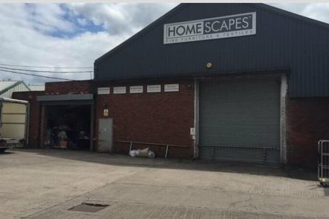 Warehouse to rent, Bagnall St Tipton DY4 7BS
