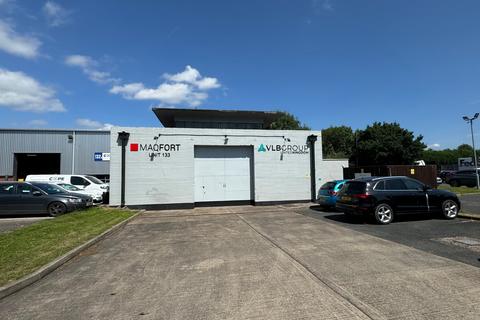 Industrial development to rent, Hartlebury Rd Hartlebury DY10 4JB