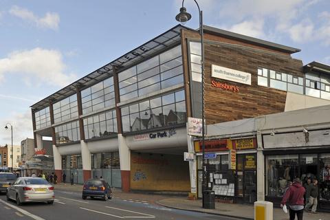 Office to rent, 71-77 Tooting High St London SW17 0RN