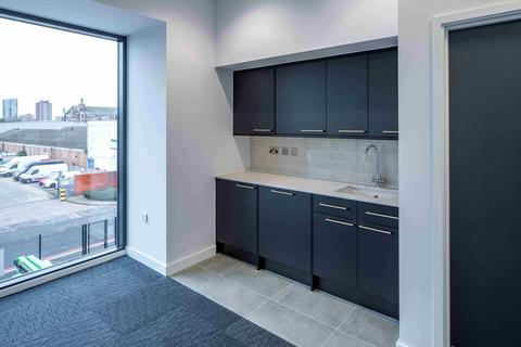 Warehouse to rent, Valor Park London N17 0XL