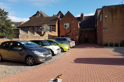 Office to rent, 71 High St Bromsgrove B61 8AQ