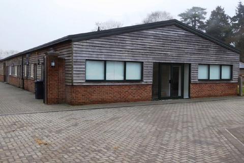 Industrial development to rent, Unit 3 Grove Park Upton Lane Nursling Southampton Southampton SO16
