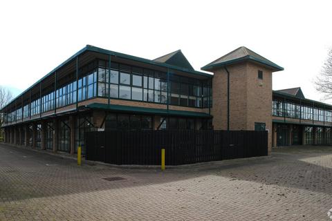 Office to rent, 3 Roxborough Way Maidenhead SL6 3UG