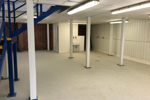 Industrial unit to rent, Pinchin St London E1 1SA