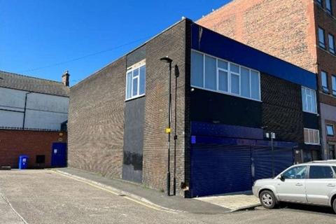 Retail property (high street) to rent, 50-50A Bedford St North Shields NE29 0AT