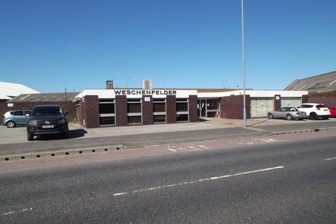 Industrial unit to rent, 2-4 North Rd Middlesbrough TS2 1DE