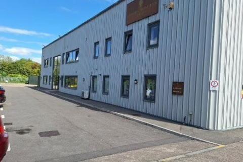 Warehouse to rent, Western Dr Bristol BS14 0AF
