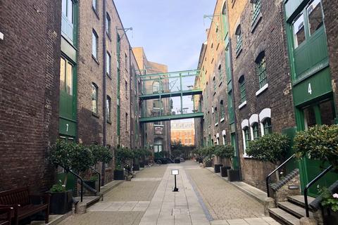 Office to rent, Maidstone Building Mews London SE1 1GD