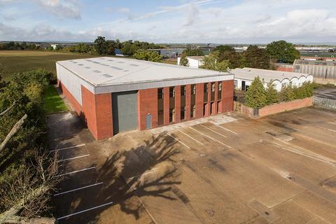 Warehouse to rent, Old Brighton Rd Lowfield Heath RH11 0PR