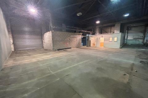 Warehouse to rent, Walford Cross Taunton TA2 8QP