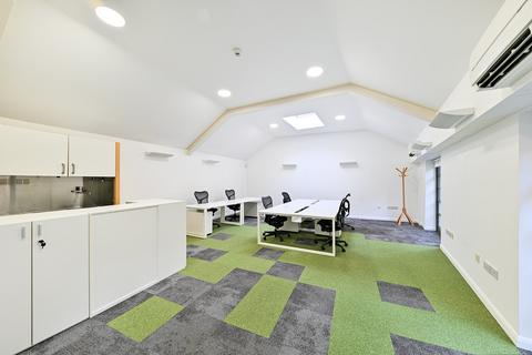 Office to rent, 12 Argyle Walk London WC1H 8HA