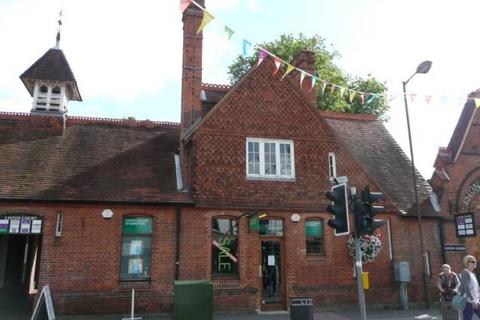 Retail property (high street) to rent, 2-8 Liston Rd Marlow SL7 1DP