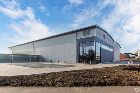 Warehouse to rent, Rennie Dr Dartford DA1 5