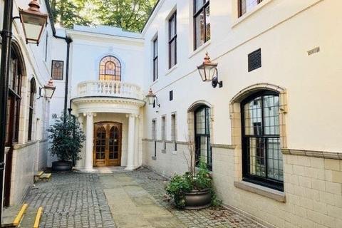 Office to rent, 23-24 George St Richmond TW9 1HY