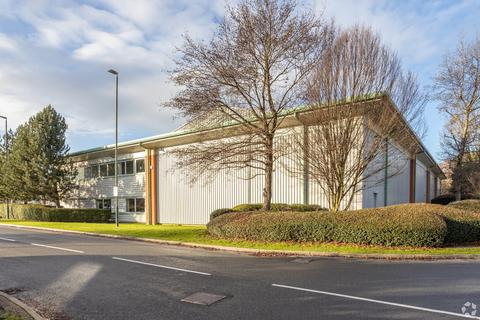 Warehouse to rent, Hurricane Rd Brockworth GL3 4AQ