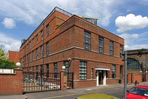 Office to rent, 51-53 Surrey Row London SE1 0BZ