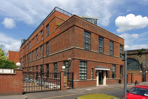 Office to rent, 51-53 Surrey Row London SE1 0BZ