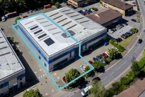 Warehouse to rent, Colonial Way Watford WD24 4WP