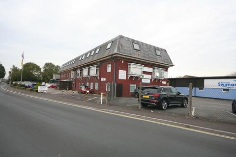 Office to rent, 40 Station Rd Westbury BA13 3JN