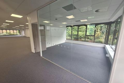 Office to rent, 9-11 Bromham Rd Bedford MK40 2BP