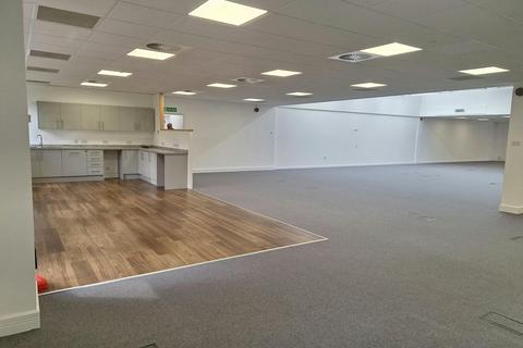 Office to rent, 9-11 Bromham Rd Bedford MK40 2BP