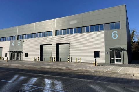 Warehouse to rent, 6 Asheridge Rd Chesham HP5 2PZ