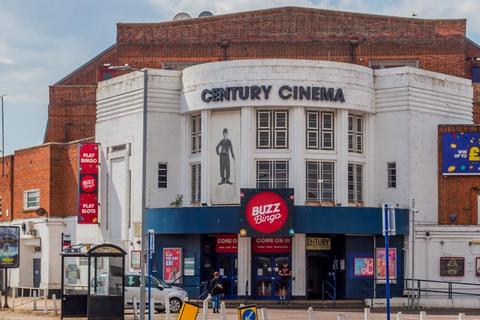 Retail property (high street) to rent, 125 Pier Ave Clacton On Sea CO15 1NJ