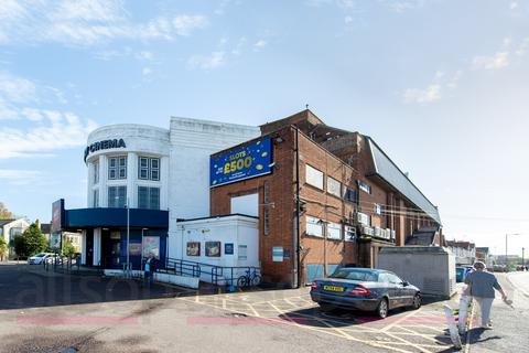 Retail property (high street) to rent, 125 Pier Ave Clacton On Sea CO15 1NJ