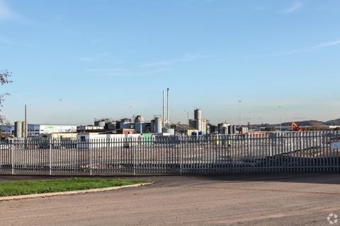Land to rent, Smoke Ln Avonmouth BS11 0YA