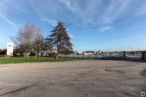 Land to rent, Smoke Ln Avonmouth BS11 0YA