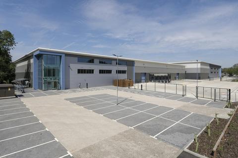 Warehouse to rent, Denham Way Rickmansworth WD3 9XD