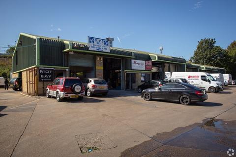 Warehouse to rent, Bolina Rd London SE16 3LF