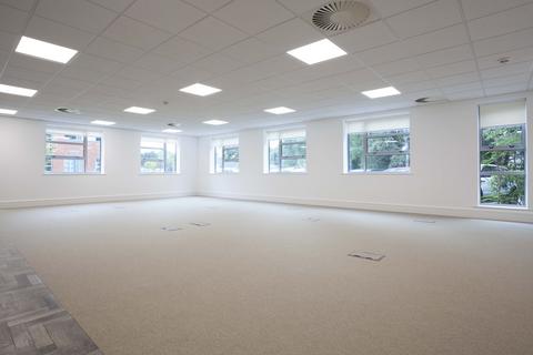 Office to rent, Crown Way, Tower Rd N Warmley BS30 8FJ