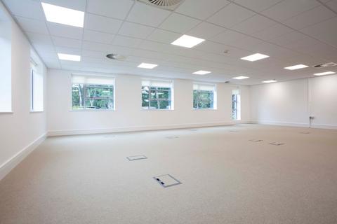 Office to rent, Crown Way, Tower Rd N Warmley BS30 8FJ