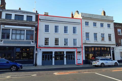 Office to rent, Foregate St Worcester WR1 1