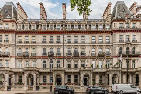 Office to rent, 26 Grosvenor Gdns London SW1W 0DH