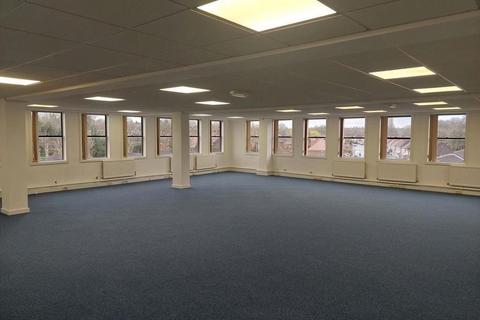 Office to rent, 56 Warwick Rd Solihull B92 7HX