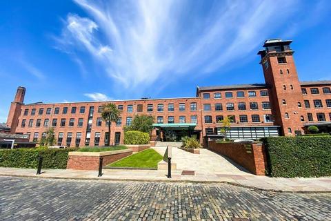 Office to rent, 2-4 Castle St Manchester M3 4LZ