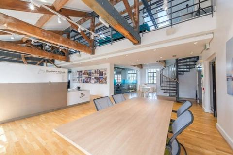 Office to rent, 2-4 Castle St Manchester M3 4LZ