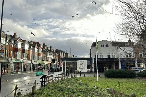 Garage to rent, 1-2 Chiswick Common Rd London W4 1RR