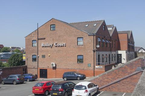 Office to rent, Green St Macclesfield SK10 1JQ