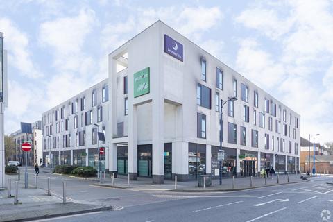 Retail property (high street) to rent, Station Rd Addlestone KT15 2BD