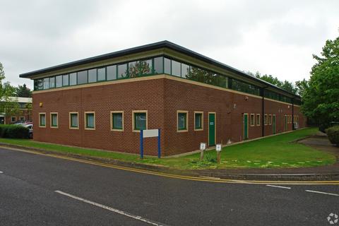 Office to rent, Majors Rd Swindon SN6 8TZ