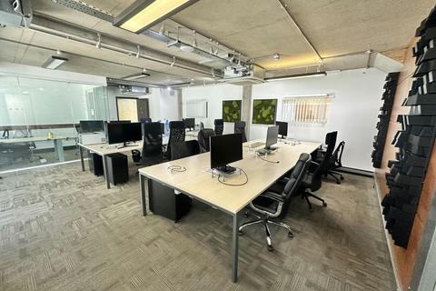 Office to rent, Turnham Green Terrace Mews London W4 1QU