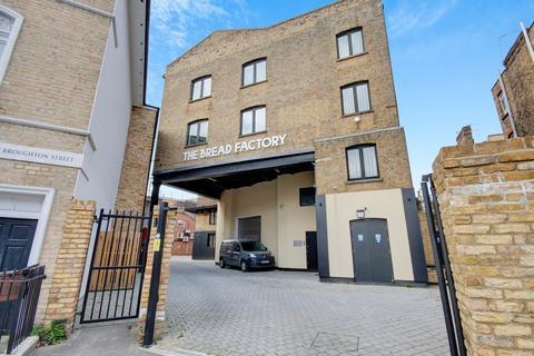 Office to rent, 1-1C Broughton St London SW8 3QJ