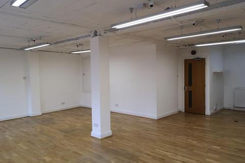 Office to rent, 87-88 Turnmill St London EC1M 5QU